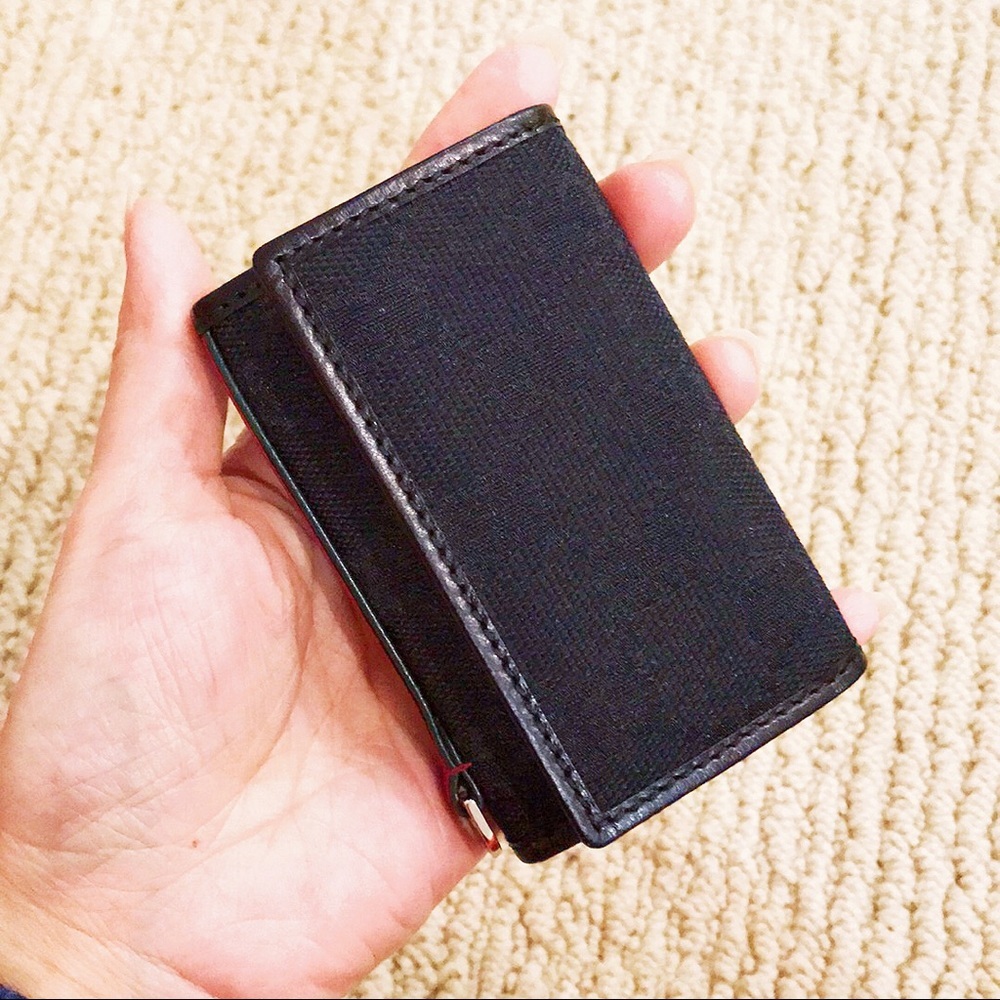 NWT Authentic Gucci Woven GG Canvas Key Wallet Black